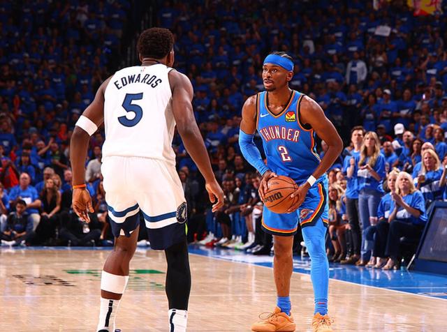 欧战悬念拉满！豪门翻车？巴萨遇克星，法兰克福死磕到底!（欧战悬念爆表：豪门要翻车？巴萨遇劲敌，法兰克福誓拼到底）