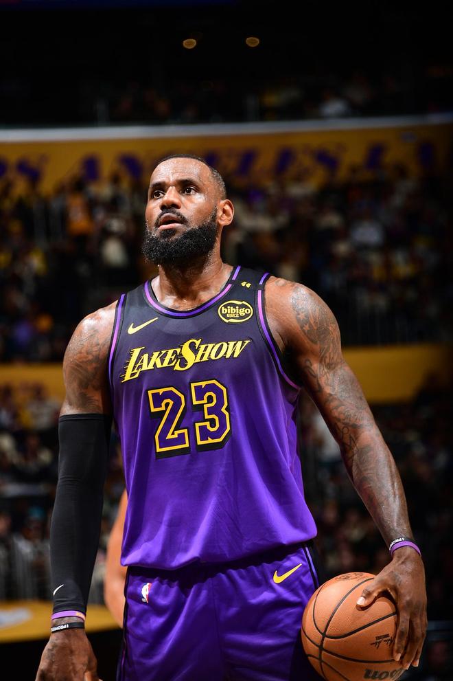 亚洲足球未来的强队预测（亚洲足坛新势力前瞻）